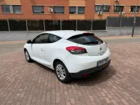 Usado Renault Mégane IV LIMITED 110 HP (80 kW) 2016 Branco Coupé