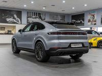 Usado Porsche Cayenne 470 CV (345 kW) 2025 Plateado SUV
