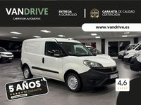 Usado Fiat Doblò 90 CV (66 kW) 2017 Blanco Monovolumen