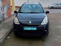Usado Renault Clio GrandTour Exception 106 CV (77 kW) 2010 Negro Familiar