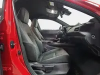 Usado Lexus UX Business Edition 183 CV (134 kW) 2022 Rojo SUV