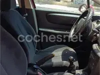 Käytetty Citroën C4 Exclusive 110 HP (80 kW) 2008 Punainen Sedan