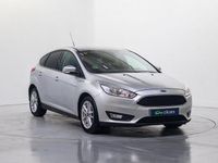 Usado Ford Focus Trend+ 125 CV (91 kW) 2018 Gris Berlina