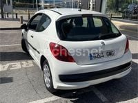 Usado Peugeot 207 70 CV (51 kW) 2009 Blanco Berlina