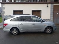 Usado Ssangyong (KGM) Rodius 165 CV (121 kW) 2005 Gris / plata Monovolumen