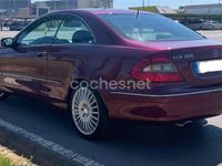 Occasion Mercedes CLK320 Avantgarde 224 PK (164 kW) 2006 Rood Coupé