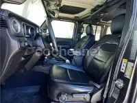 Usado Jeep Wrangler Unlimited Sahara 270 CV (198 kW) 2019 Gris / plata SUV