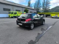 Usado Peugeot 308 Premium 120 CV (88 kW) 2009 Negro Berlina