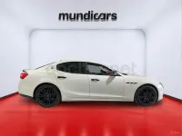 Usado Maserati Ghibli 410 CV (301 kW) 2014 Blanco Berlina