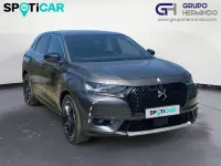 Usado DS Automobiles DS7 Crossback Performance 300 CV (220 kW) 2022 Gris / plata SUV