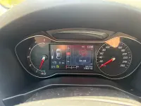 Usado Ford Mondeo Limited 115 CV (84 kW) 2014 Gris / plata Familiar