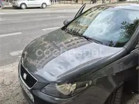 Usado Seat Ibiza Reference 85 CV (62 kW) 2011 Gris / plata Berlina