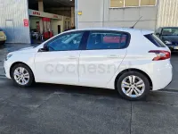 Usado Peugeot 308 Active 130 CV (95 kW) 2021 Blanco Berlina
