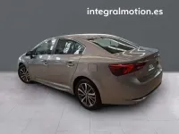 Usado Toyota Avensis Executive 143 CV (105 kW) 2016 Gris Berlina