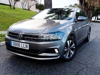Usado VW Polo Sportline 95 CV (69 kW) 2020 Gris / plata Utilitario