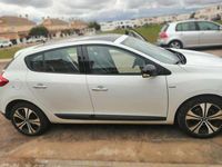 Usado Renault Mégane Bose Edition 131 CV (96 kW) 2011 Blanco Familiar