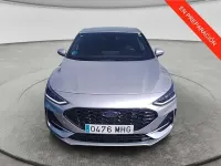 Usado Ford Focus ST-Line 155 CV (114 kW) 2023 Plateado Utilitario