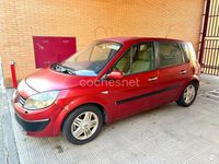 Usado Renault Scénic II Dynamique 130 CV (95 kW) 2007 Rojo Monovolumen