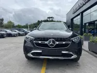 Nuevo Mercedes GLC300e 333 CV (244 kW) 2026 Gris / plata SUV