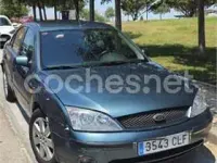 Usado Ford Mondeo Ghia 130 CV (95 kW) 2003 Verde Berlina