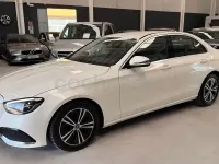 Usado Mercedes E220 194 CV (142 kW) 2022 Blanco Berlina