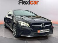 Usado Mercedes CLA180 122 CV (89 kW) 2016 Negro Berlina
