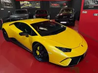 Usado Lamborghini Huracán 609 CV (447 kW) 2016 Amarillo Coupe