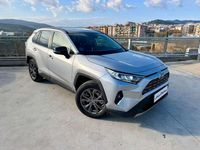 Usado Toyota RAV4 Hybrid Luxury 218 CV (160 kW) 2023 Plateado SUV