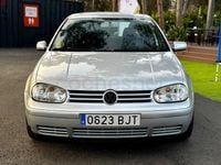 Usado VW Golf IV Highline 105 CV (77 kW) 2001 Gris / plata Berlina