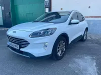 Usado Ford Kuga Titanium 120 CV (88 kW) 2023 Blanco SUV