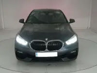 Usado BMW 118 150 CV (110 kW) 2020 Gris Berlina
