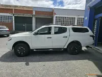 Usado Mitsubishi L200 154 CV (113 kW) 2017 Blanco Pickup/Camioneta