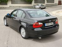 Begagnad BMW 320 163 HK (119 kW) 2006 Svart Sedan
