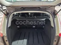 Usado Renault Scénic III Dynamique 105 CV (77 kW) 2011 Beige Monovolumen