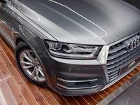 Usado Audi Q7 Design 272 CV (200 kW) 2015 Gris / plata SUV
