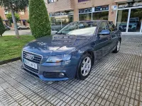 Usado Audi A4 136 CV (100 kW) 2011 Gris / plata Berlina