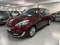 Usado Renault Grand Scénic III Privilege 130 CV (95 kW) 2012 Granate Monovolumen