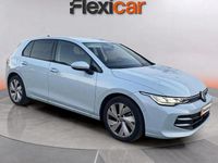 Usado VW Golf VIII 116 CV (85 kW) 2025 Azul Berlina