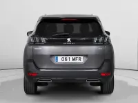 Usado Peugeot 5008 GT 130 CV (95 kW) 2023 Gris SUV