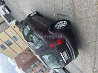 Usado Lancia Musa 90 CV (66 kW) 2007 Rojo Monovolumen