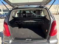 Usado Mercedes A180 Elegance 109 CV (80 kW) 2008 Gris / plata Monovolumen