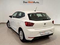 Usado Seat Ibiza Style Plus 110 CV (80 kW) 2022 Blanco Berlina