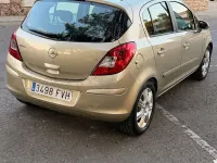 Usado Opel Corsa Cosmo 90 CV (66 kW) 2008 Beige Utilitario