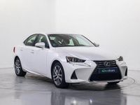 Usado Lexus IS300h Luxury Line 223 CV (164 kW) 2018 Blanco Berlina