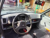 Usado Ford Fiesta 45 CV (33 kW) 1985 Gris / plata Berlina