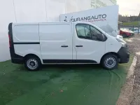 Usado Opel Vivaro Expression 120 HP (88 kW) 2018 Branco Monovolume