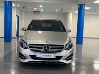 Usado Mercedes B180 109 CV (80 kW) 2018 Plateado Monovolumen