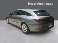 Usado Mercedes CLA180 Shooting Brake 115 CV (84 kW) 2020 Gris Familiar