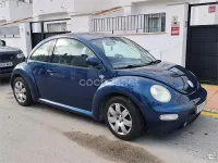Usado VW New Beetle 90 CV (66 kW) 1999 Azul Utilitario