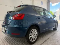 Usado Seat Ibiza I-Tech 105 CV (77 kW) 2013 Azul Berlina